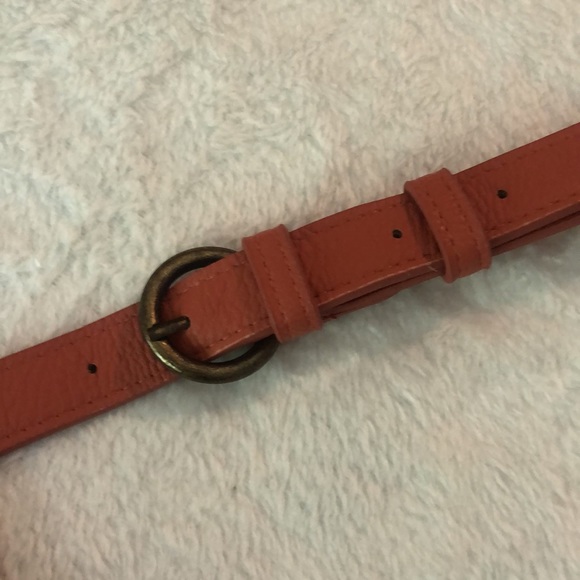 Universal Thread 3 Compartment Crossbody Bag - Picture 10 of 10